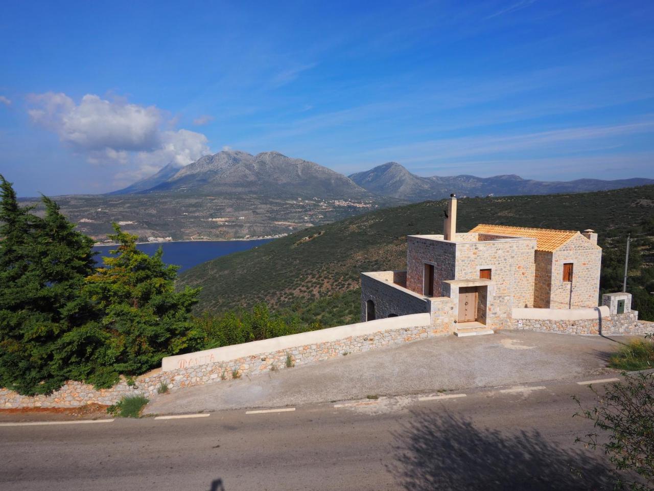 Sophia Limeni View Hotel Areopoli Buitenkant foto