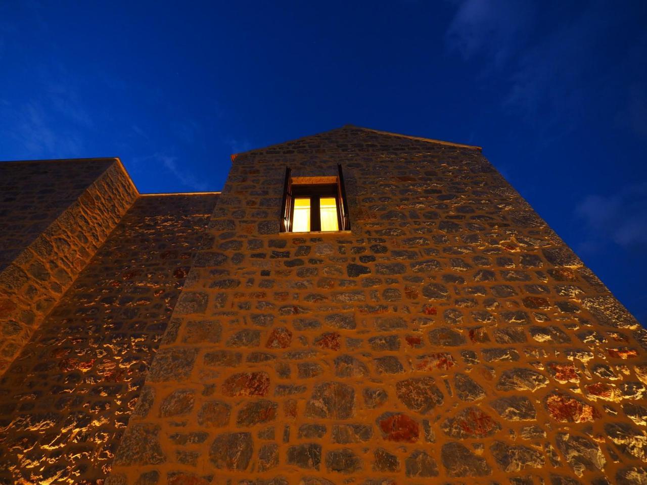 Sophia Limeni View Hotel Areopoli Buitenkant foto